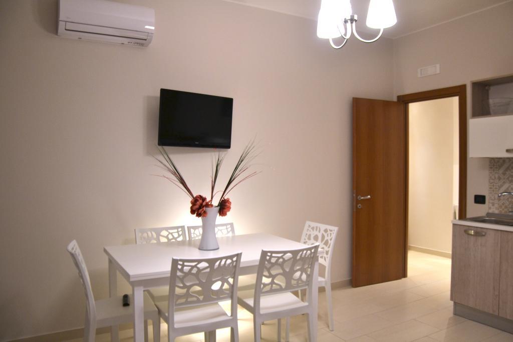 Residenze Principe Amedeo Hotell Bari Exteriör bild