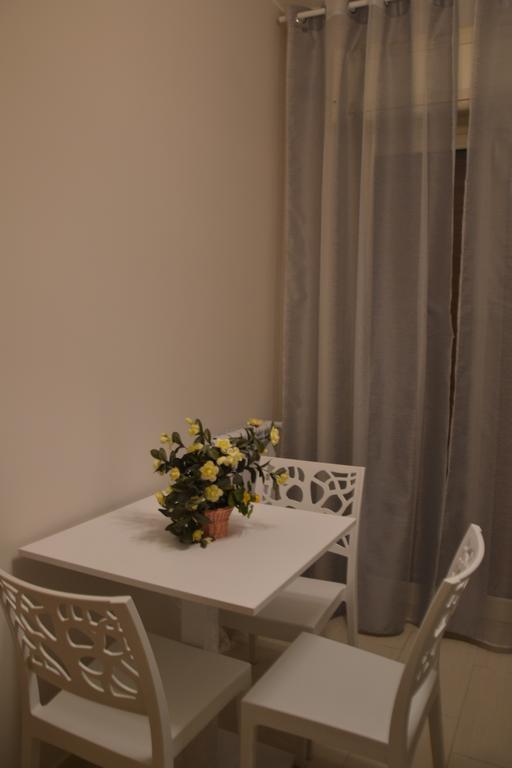 Residenze Principe Amedeo Hotell Bari Exteriör bild